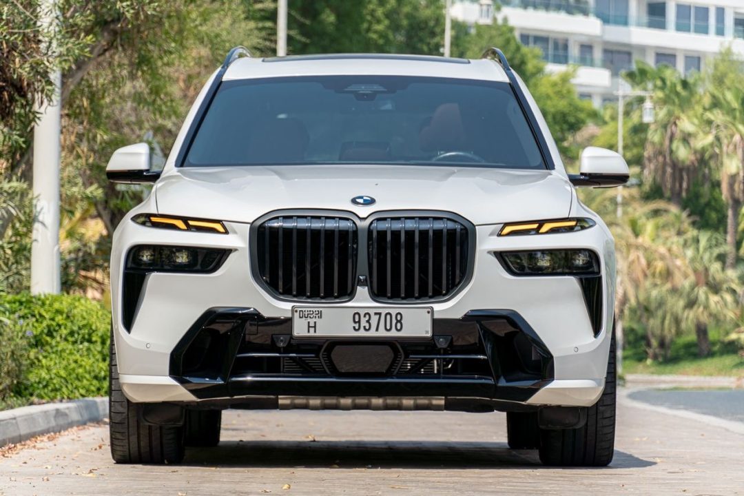 BMW X7 m40 with Driver