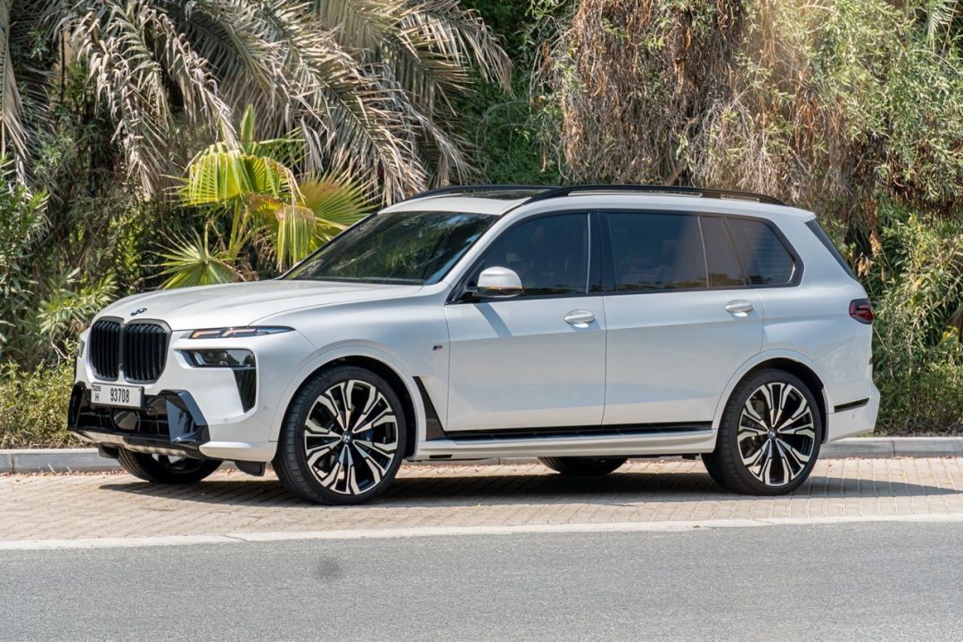 BMW X7 m40 with Driver