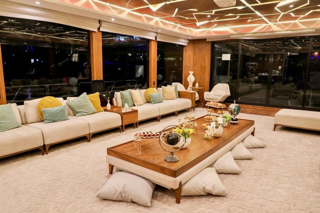 Indi - Private Houseboat Dubai