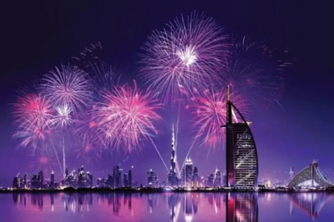 Luxury New Year’s Eve Yacht Party in Dubai (2)