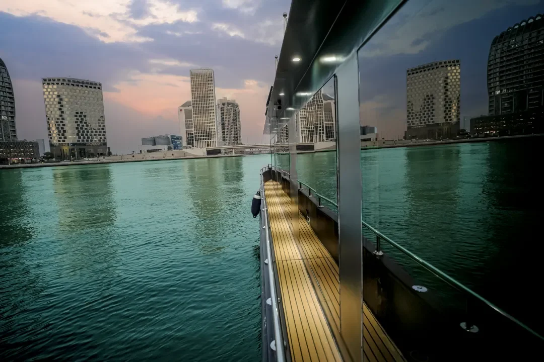 MK004 - Private Houseboat Dubai (10)