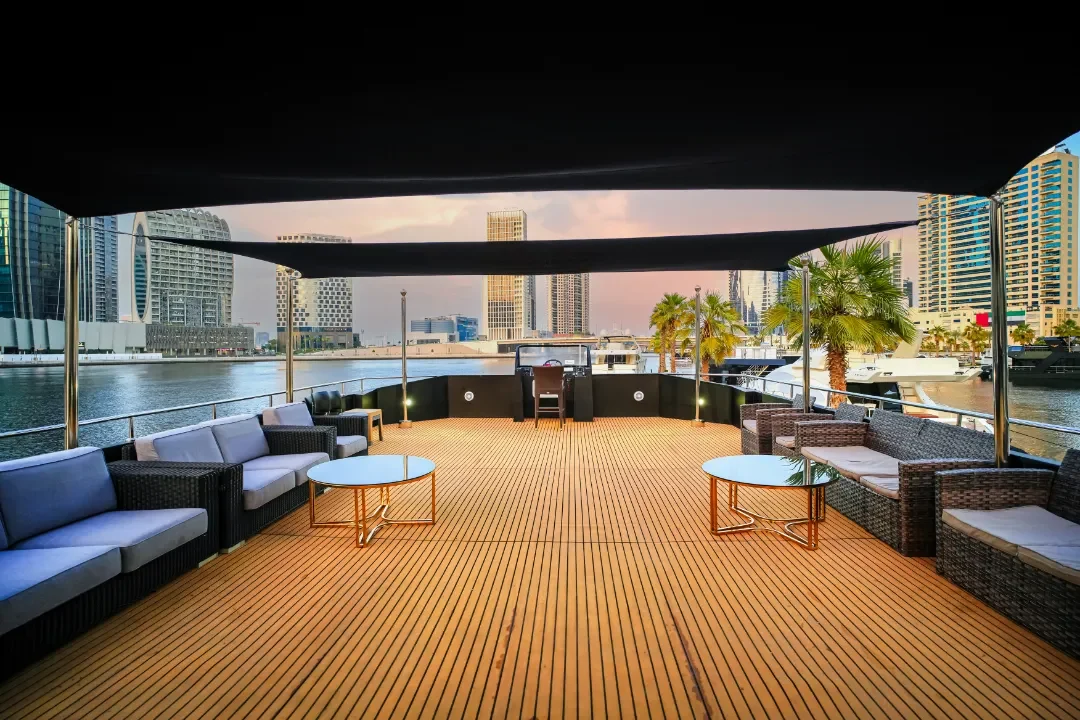 MK004 - Private Houseboat Dubai (9)