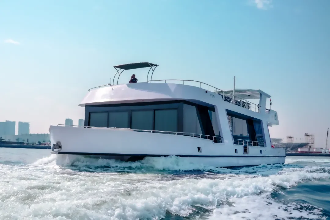 MK005 - Private Houseboat Dubai (8)