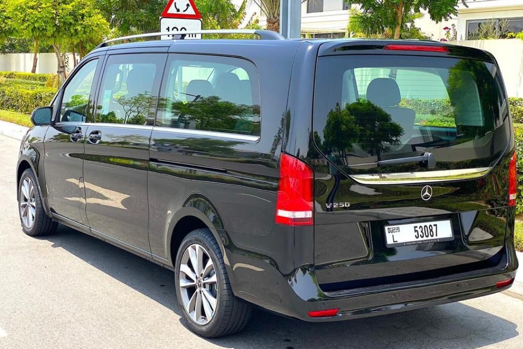 Mercedes Vito in Dubai