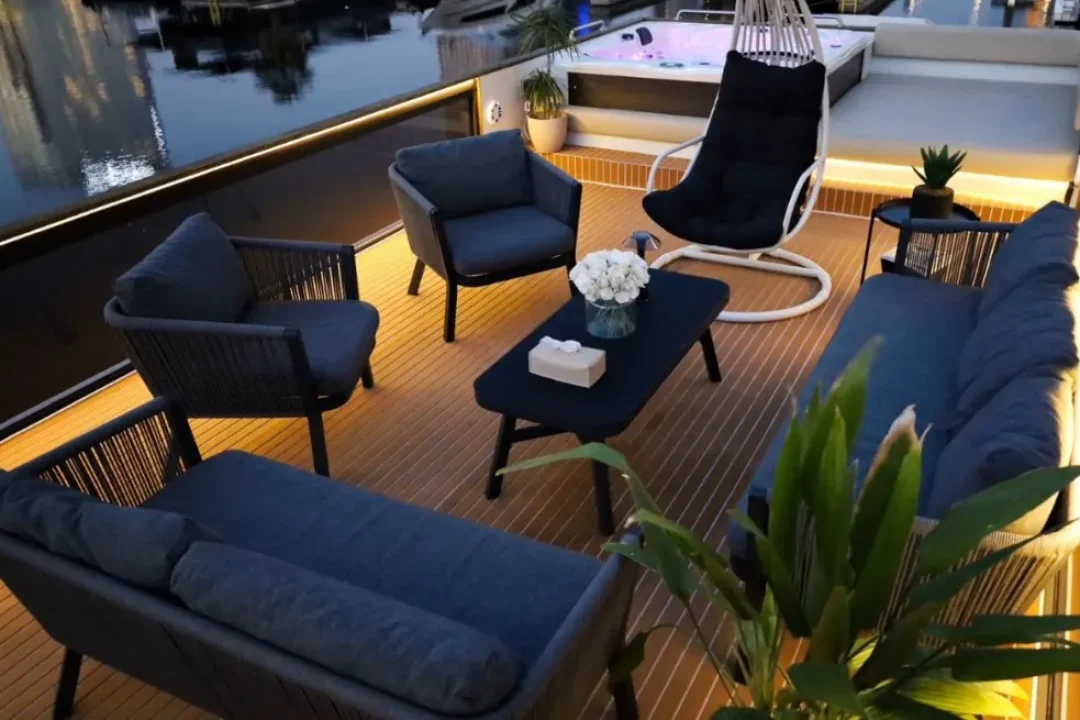 mk006 - Private Houseboat in Dubai for Parties (9)